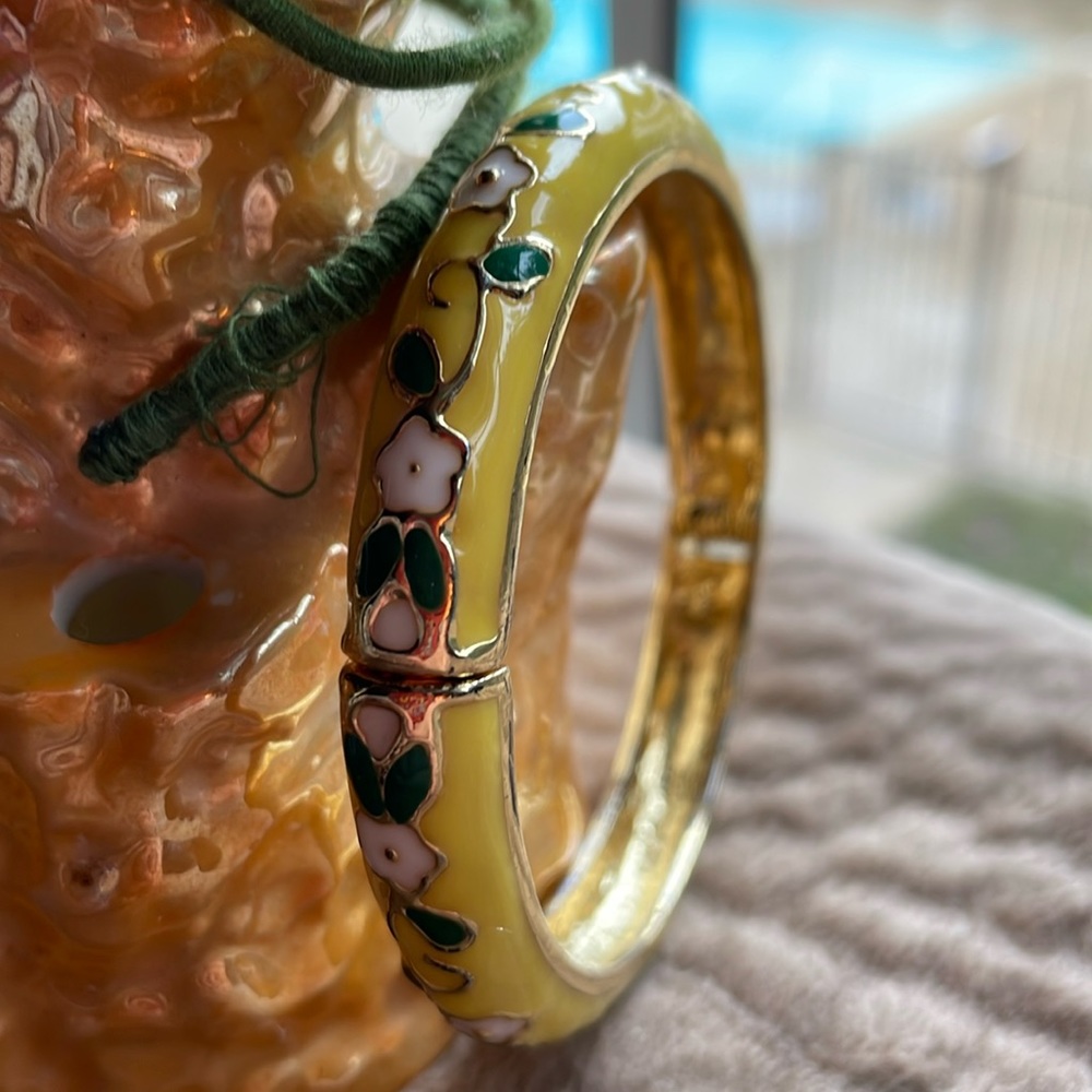 Enamel bangle